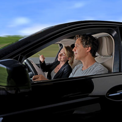 User Experience Testing & Validierung für Fahrzeugsysteme